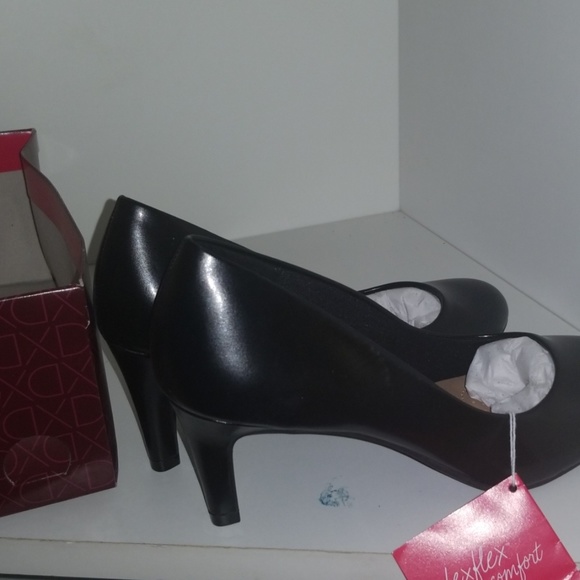 KARMA'S - Picture 2 of 3